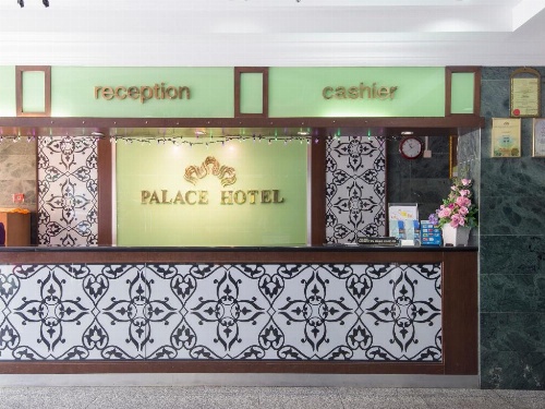 Palace Hotel image 9
